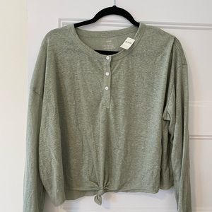 NWT Aerie Green Henley